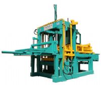 建虎小型液壓制磚機(jī)